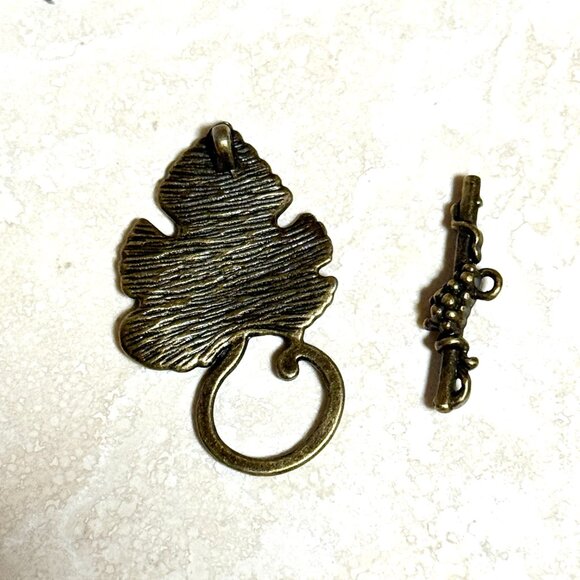 3/$10, Large Grape Leaf Shape Bronze Tone Alloy OT Toggle Clasp Sets - Picture 2 of 4
